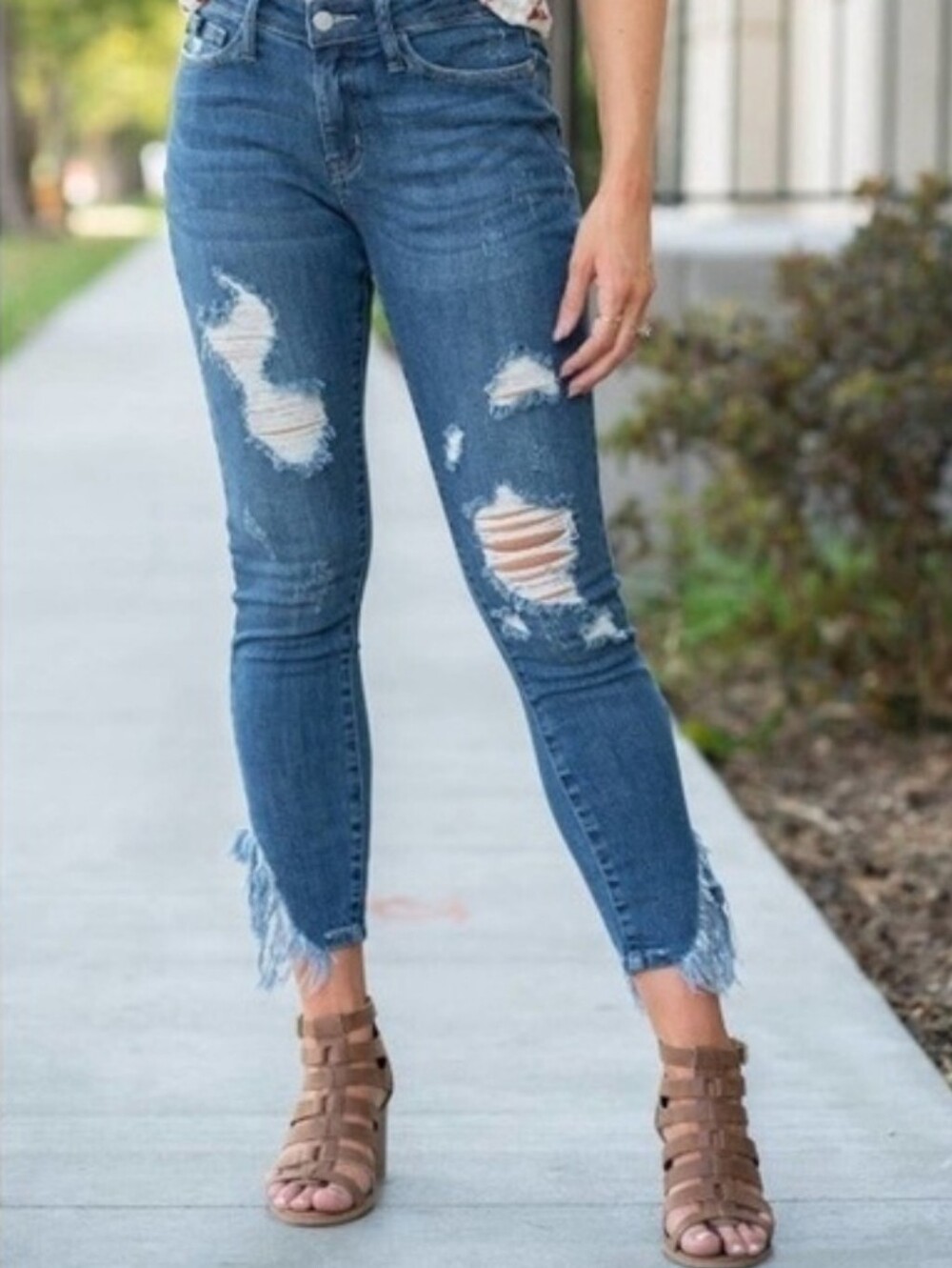Judy Blue Distressed Frayed Hem Skinny Jeans Size US 5 Waist 27